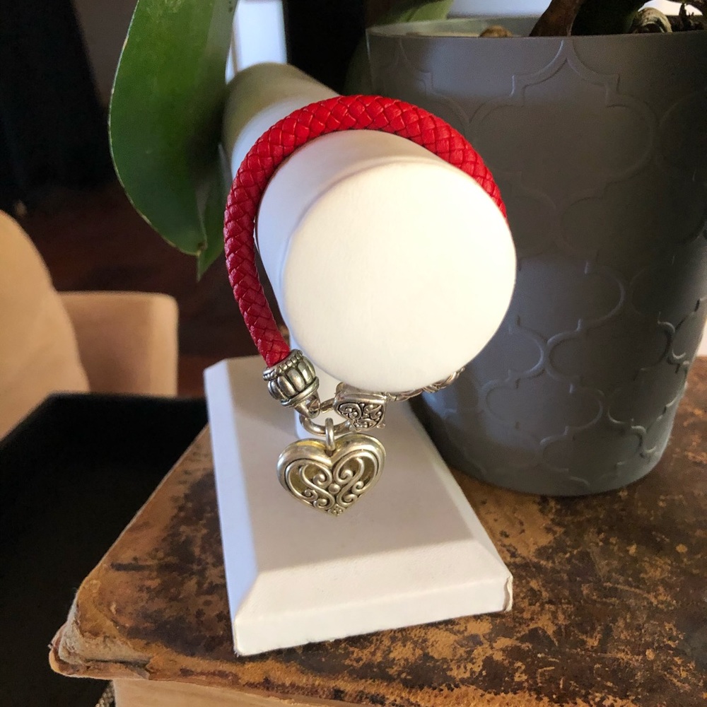Beautiful Bracelet - Picture 2 of 2